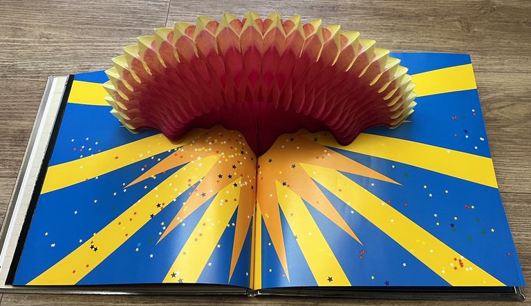 Soleil! Soleil! Version libre, sensorielle, cosmique et littéraire du spectacle …