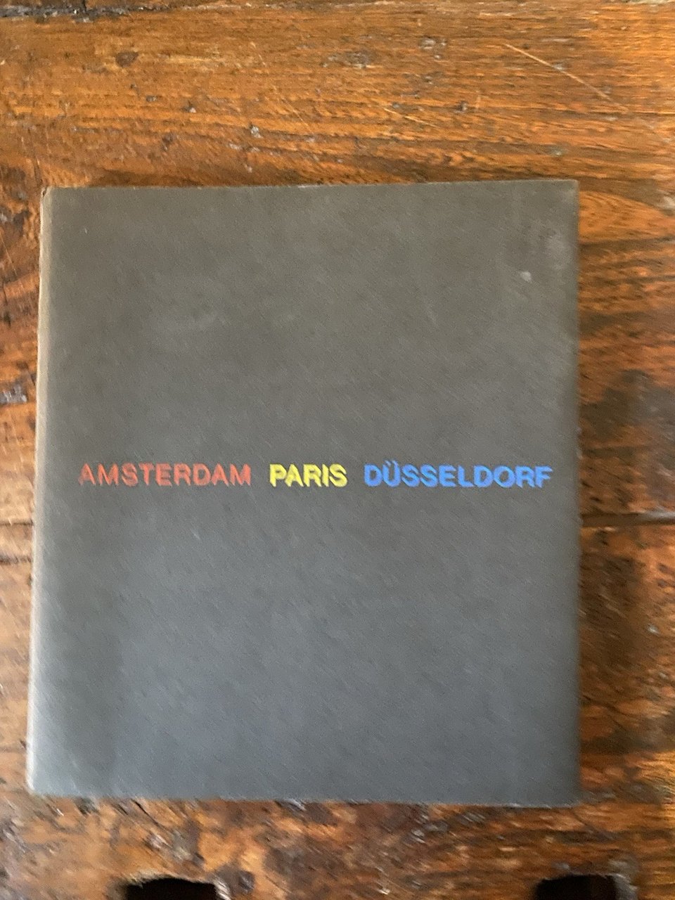 AA.VV. Amsterdam Paris Dusseldorf New York The Solomon R. GuggenheimMuseum …