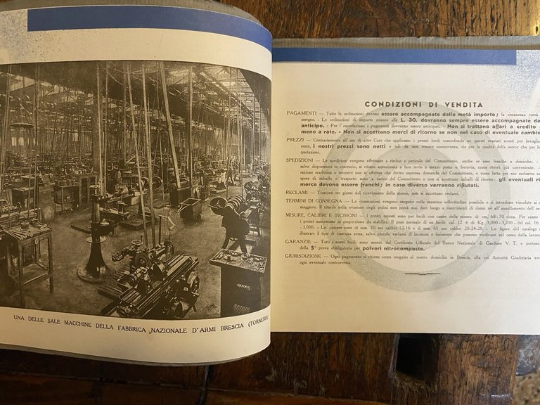 AA.VV. Fabbrica Nazionale d'Armi S. A. già Pietro Lorenzotti Catalogo … | Immagine Gallery 2