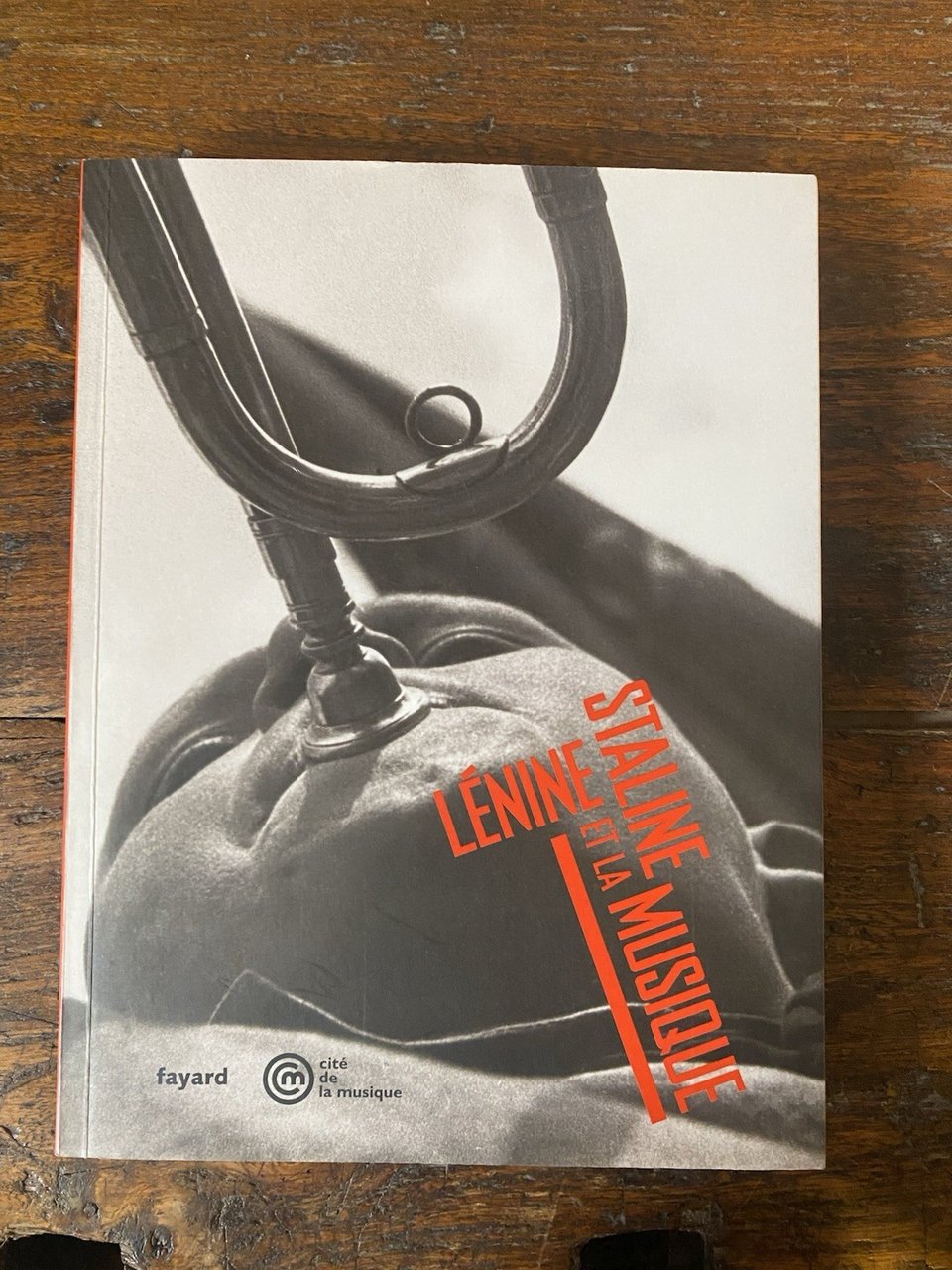 AA.VV. Lénine Staline et la Musique Paris Fayard 2010