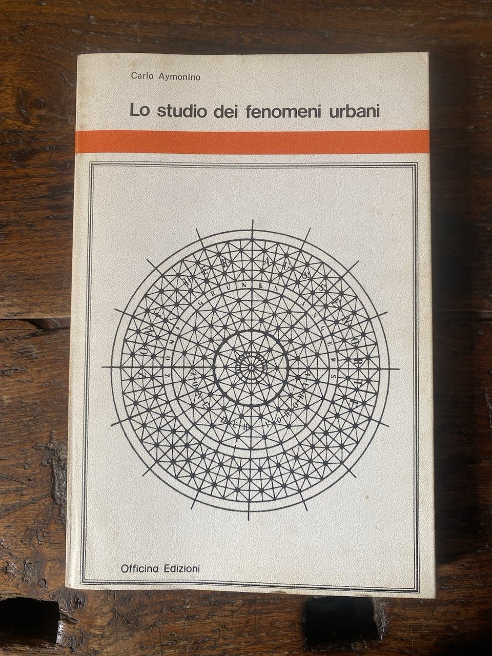 Aymonino Carlo Lo studio dei fenomeni urbani Roma Officina 1977 | Immagine principale
