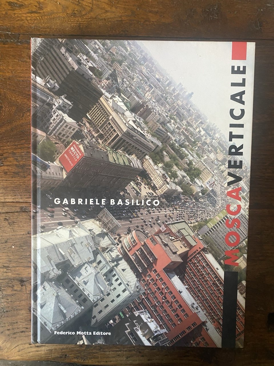 Basilico Gabriele Mosca verticale Milano Federico Motta 2008