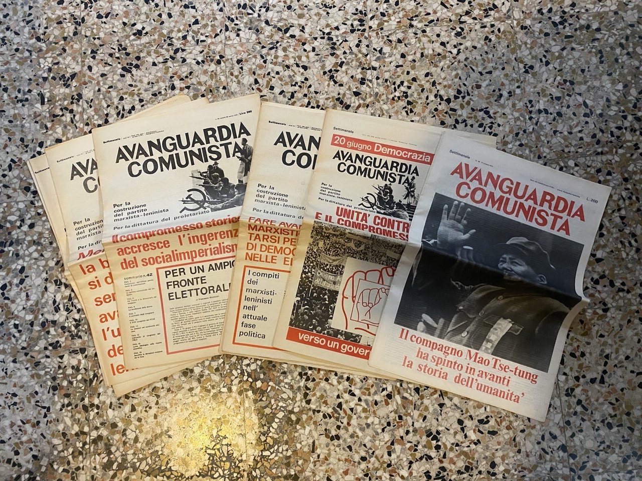 Illuminati Augusto diretta da, Avanguardia comunista Anno III Roma 1976