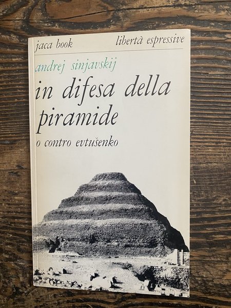 In difesa della piramide o contro Evtusenko