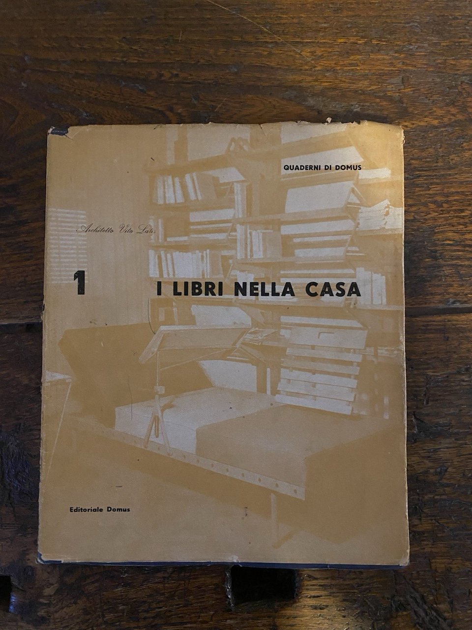 Latis Vito I libri nella casa Milano Edizioni Domus 1945