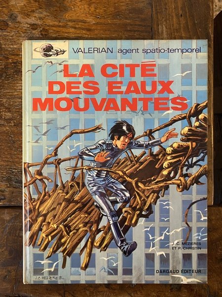 Valerian agent spatio-temporel La cite des eaux mouvantes