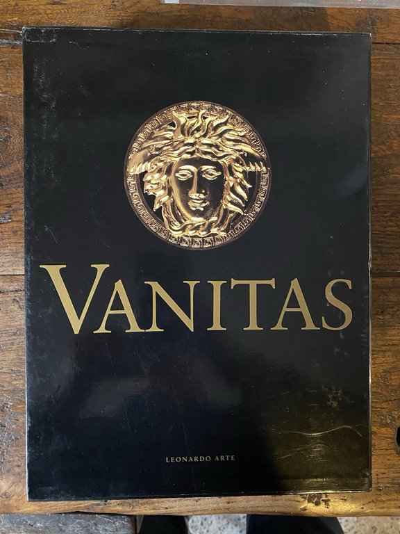 Versace Gianni Vanitas Decori-Ricami Milano Leonardo Arte 1993 | Immagine Gallery 2