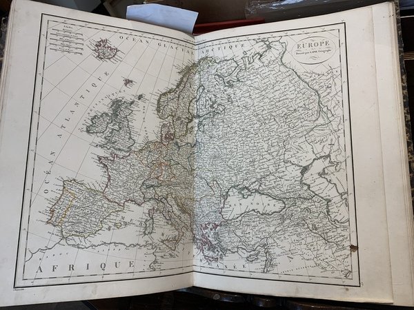 Atlas classique et universel de geographie ancienne et moderne servant …