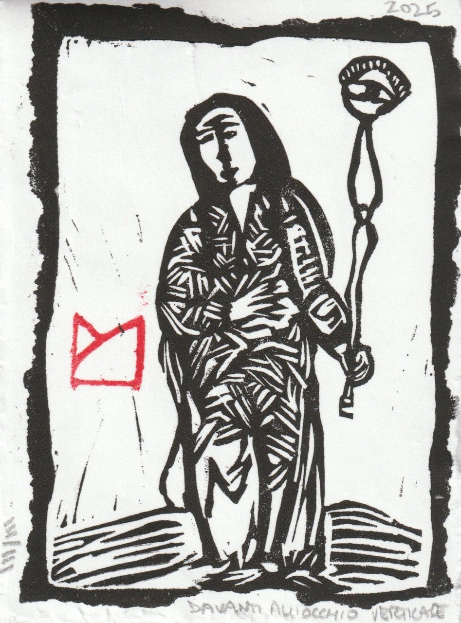 Davanti all'occhio verticale