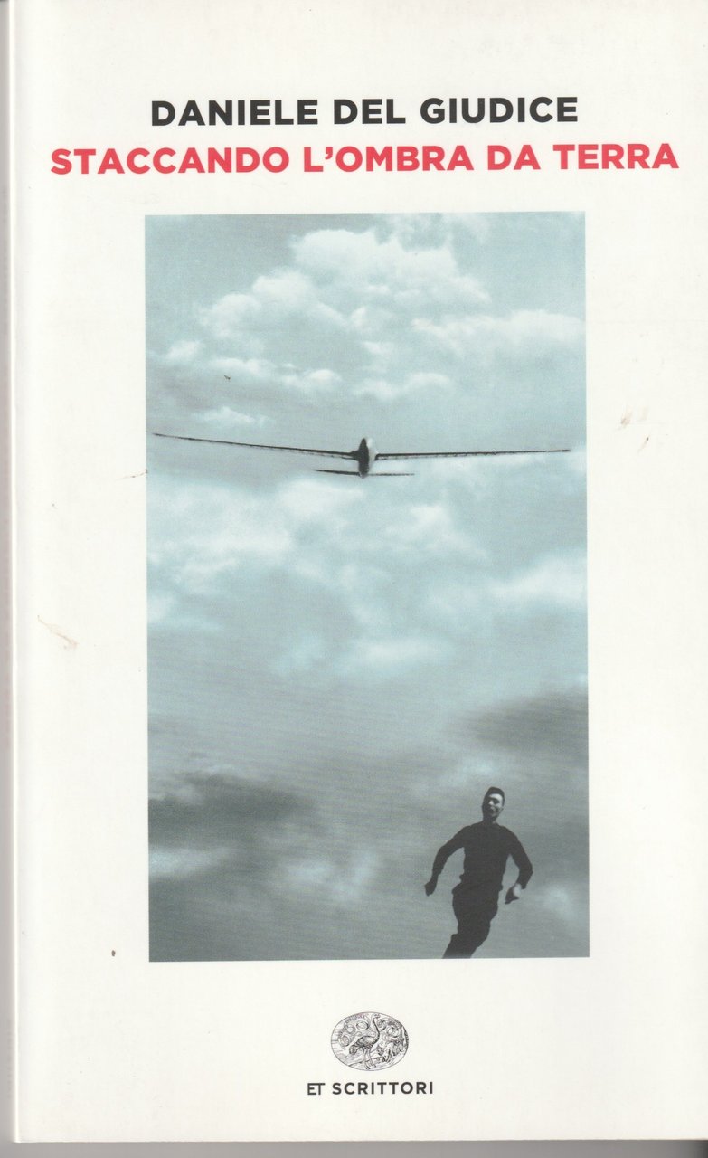 Staccando l'ombra da terra