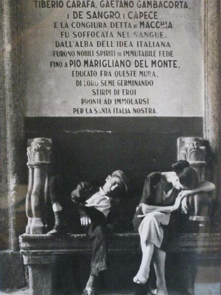 Alla stazione.
