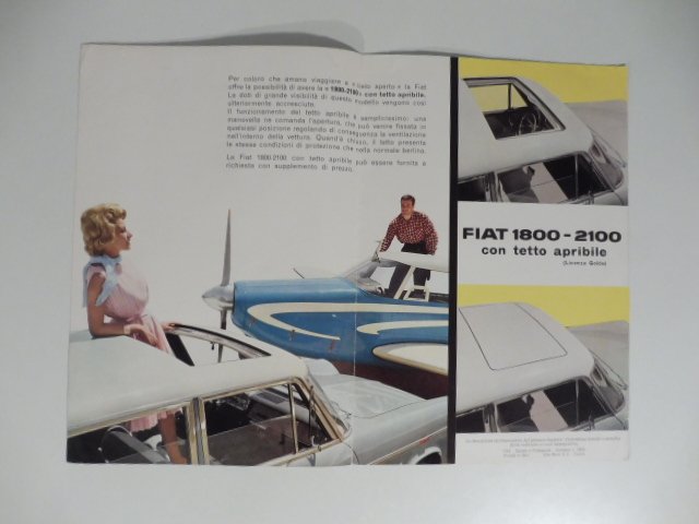 Fiat 1800-2100 con tetto apribile. Pieghevole pubblicitario
