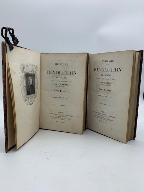 Histoire de la Revolution francaise depuis 1789 jusqu'en 1814. Tome …