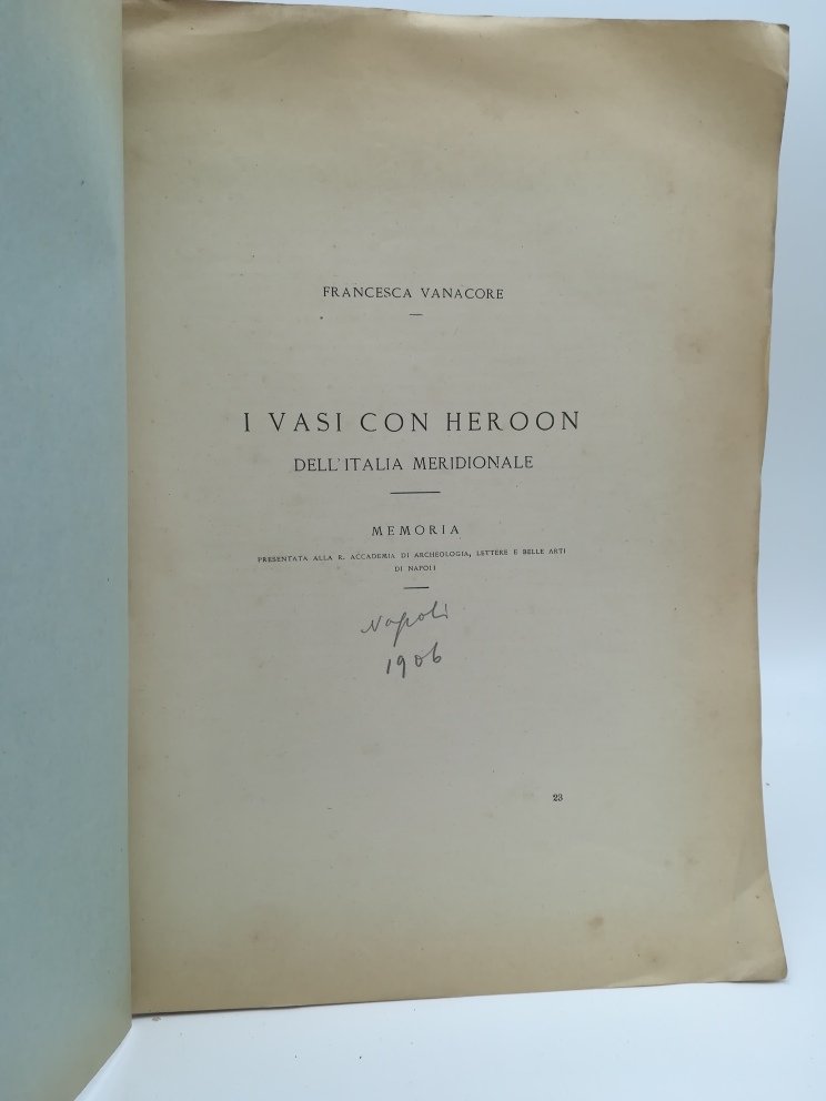 I vasi con Heroon dell'Italia meridionale