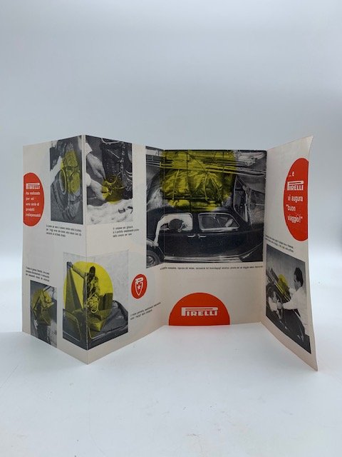 L'imprevisto dominato. Pieghevole pubblicitario Pirelli