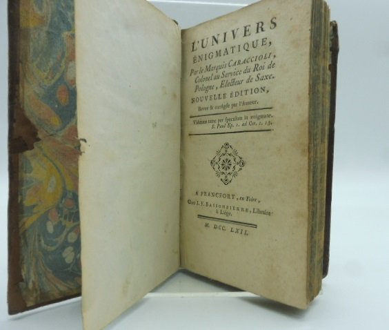 L'univers enigmatique Nouvelle edition revue & corrigee par l'Auteur