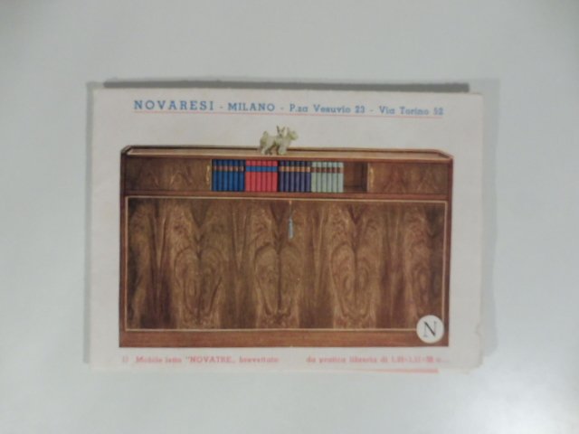 Novaresi . Milano. Mobile letto Novatre.(Pieghevole pubblicitario di fabbrica mobili)
