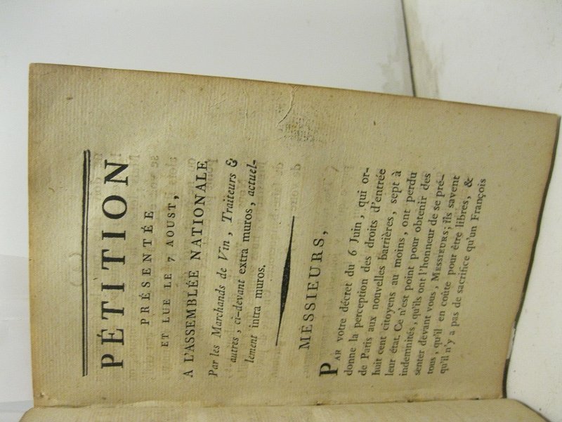 Petition pre'sente'e a' l'Assemble'e nationale par les marchands de vin. …