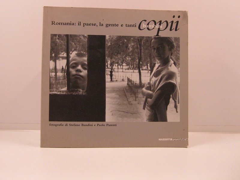 Romania: il paese, la gente e tanti copii bambini. Fotografie …