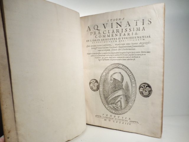 S. Thomae aquinatis praeclarissima commentaria in libros Aristotelis Perihermenias et …
