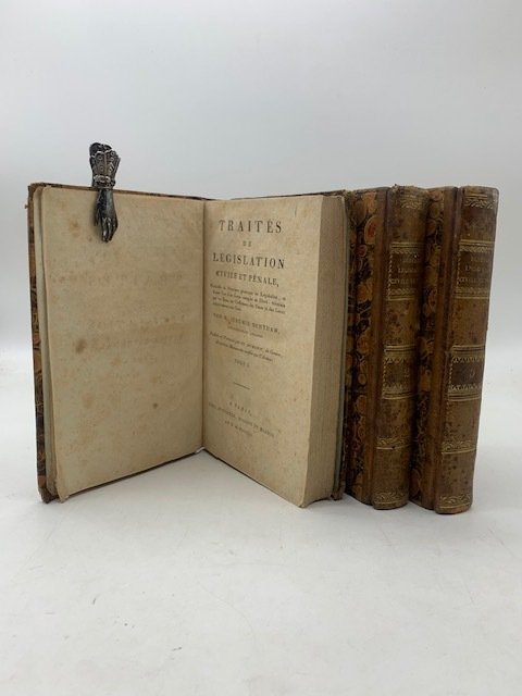 Traites de legislation civile et penale. Precedes de principes generaux …
