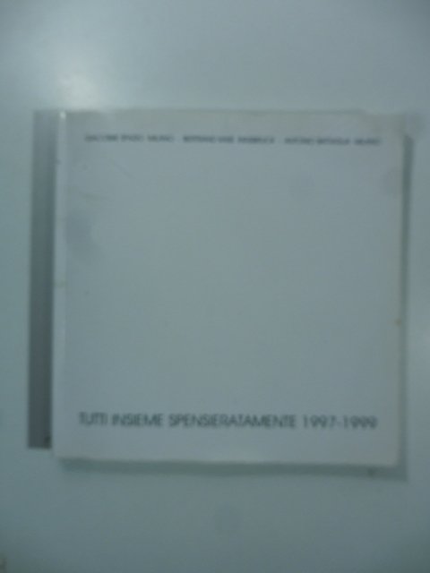 Tutti insieme spassionatamente. Rassegna internazionale di Arte visiva