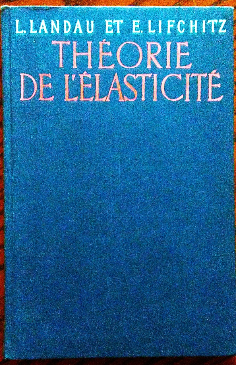 Theorie De L'Elasticitè.