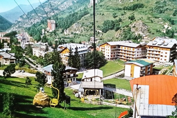 Cartolina - Limone Piemonte - Partenza seggiovia al Pian del …