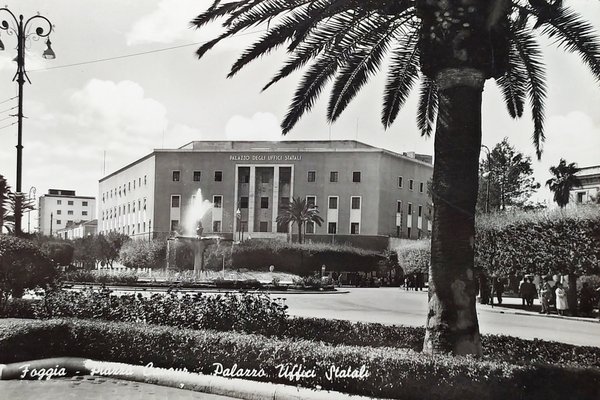 Cartolina - Foggia - Piazza Cavour - Palazzo Uffici Statali …