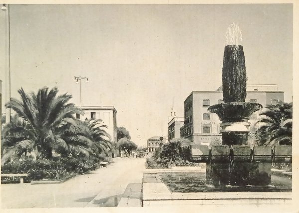 Cartolina - Latina - Piazza della Libertà - 1953