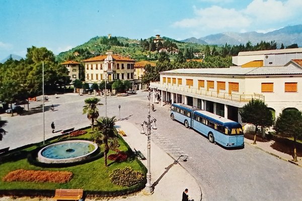 Cartolina - Tarcento - Piazza Libertà - 1967