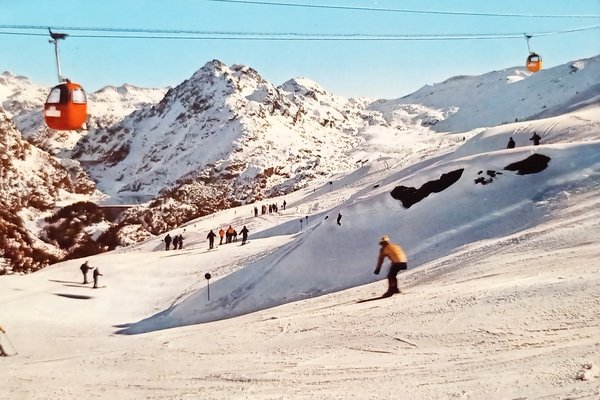 Cartolina - Chiesa in Valmalenco - Pista Sasso Alto Palù …