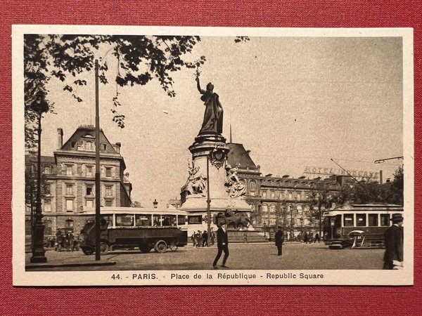 Cartolina - Francia - Paris - Place de la Republique …
