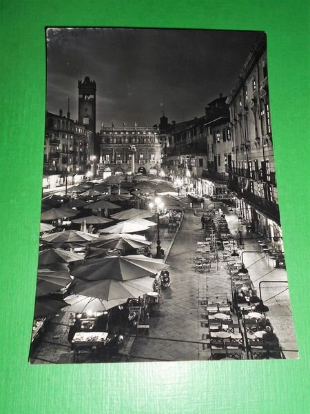 Cartolina Verona - Piazza Erbe 1954 ca.