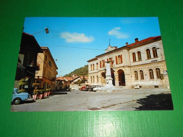 Cartolina Armeno - Municipio e Piazza Principale 1977