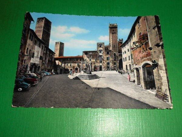 Cartolina S. Gimignano - Piazza della Cisterna 1958