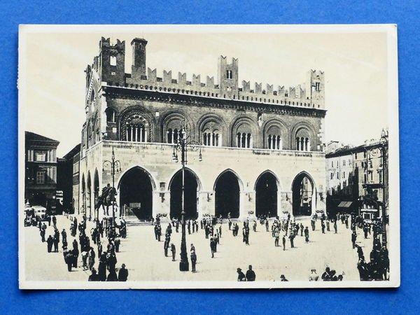 Cartolina Piacenza - Piazza dei Cavalli - Palazzo Gotico - …