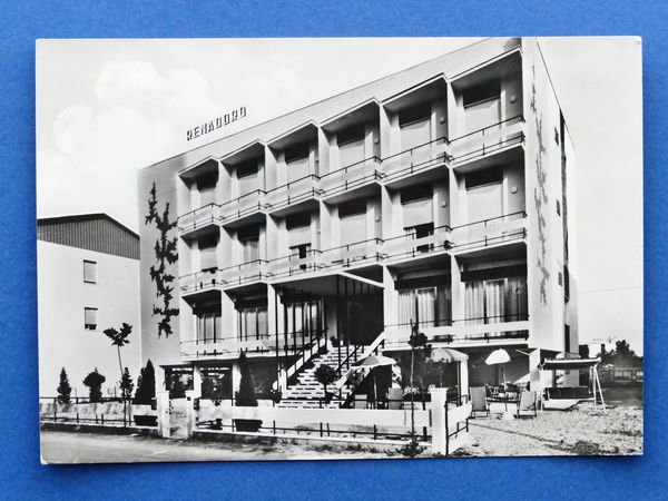 Cartolina Pinarella di Cervia - Hotel Renadoro - 1963.