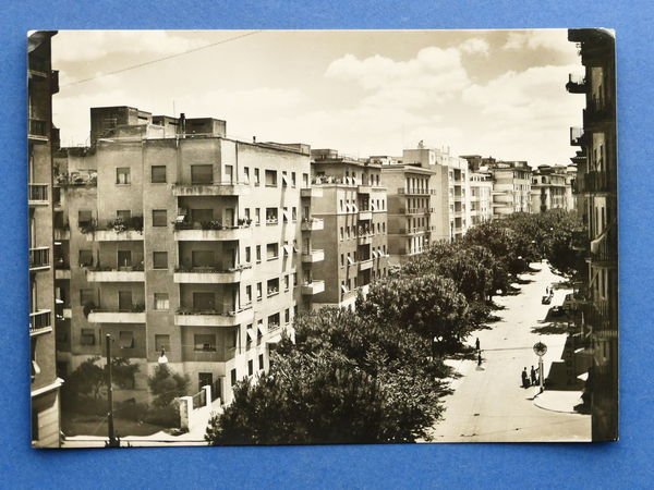 Cartolina Roma - Corso Trieste - 1952.