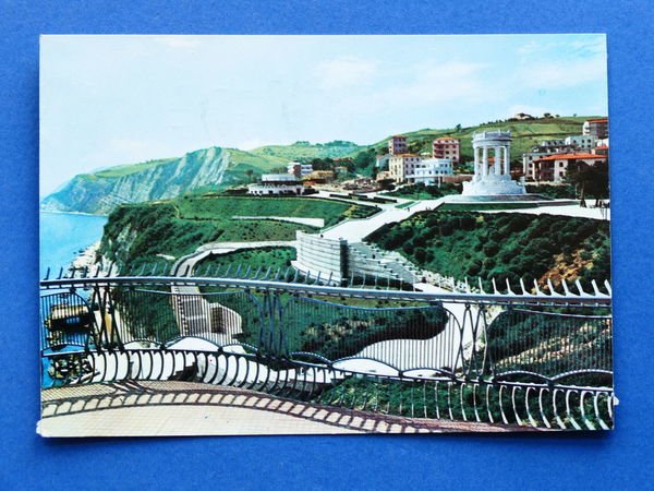 Cartolina Ancona - Passetto e Monumento ai Caduti - 1960