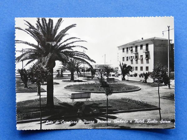 Cartolina Lido di Camaiore - Piazza Prinicpe Umberto e Hotel …