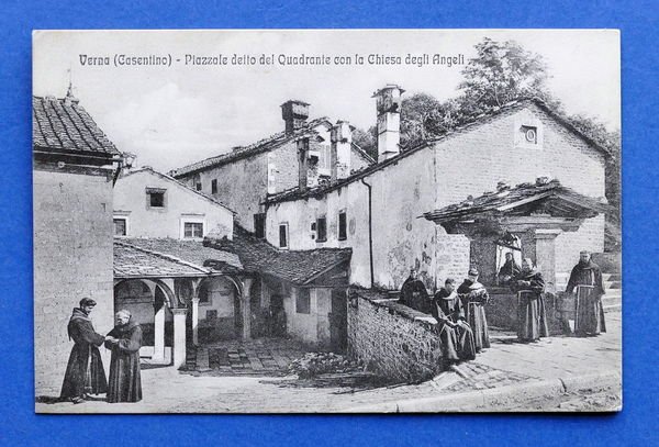 Cartolina Verna - Piazzale detto del Quadrante con la Chiesa …