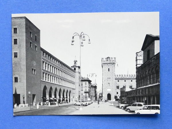 Cartolina Ferrara - Piazza Trento e Trieste - 1960 ca.