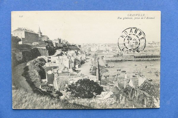 Cartolina Francia - Granville - Vue generale, prise de l'Arsenal …