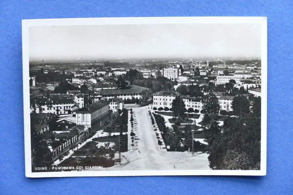 Cartolina Udine - Panorama con i giardini - 1930 ca.