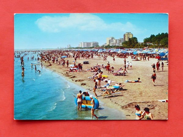 Cartolina Lignano Sabbiadoro - Spiaggia - 1970.