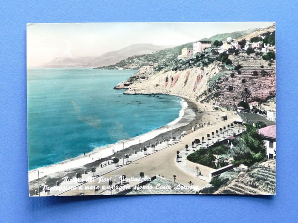 Cartolina Ventimiglia - Passeggiata a mare sfondo Costa Azzurra - …