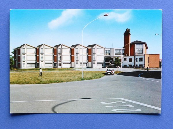 Cartolina Busto Arsizio - Scuole S. Anna - 1970 ca. | Immagine principale