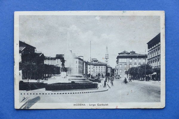 Cartolina Modena - Largo Garibaldi - 1943.