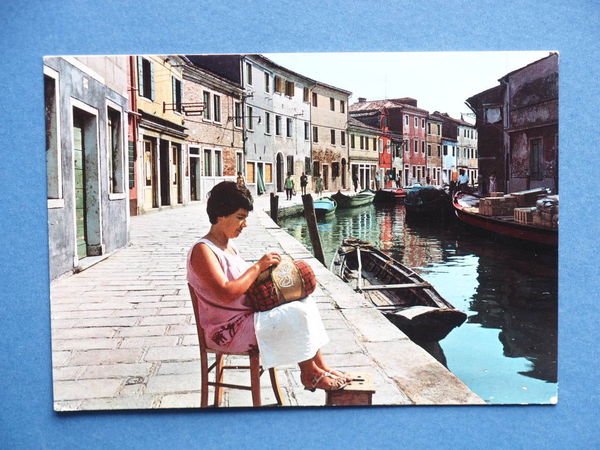 Cartolina Isola di Burano - Ricamatrice a tombolo - 1968.